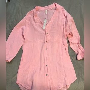Pink shirt/cover up with pockets